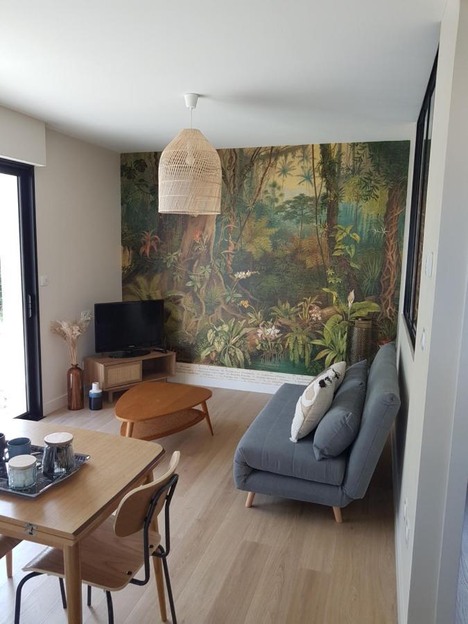 Montbert Au Petit Manoirヴィラ エクステリア 写真